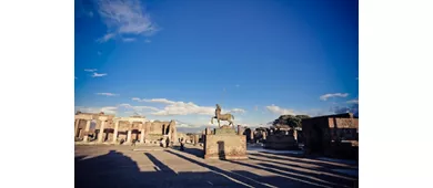 Pompei: Visita guidata + Pranzo + Gita di un giorno da Roma