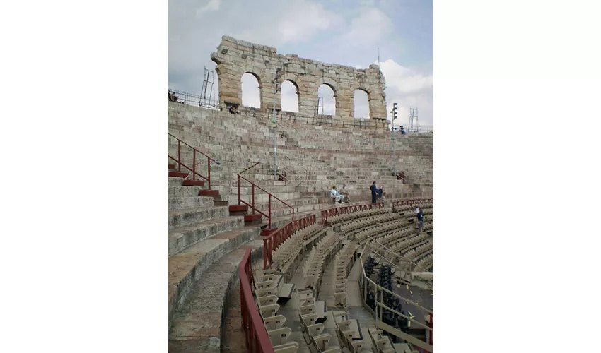 Verona Card with Arena Priority Entrance