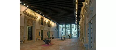 Musei del Moderno e Contemporaneo: Ca' Pesaro Palace & Fortuny Museum Combo