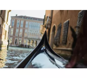 Venice: Classic Gondola Ride