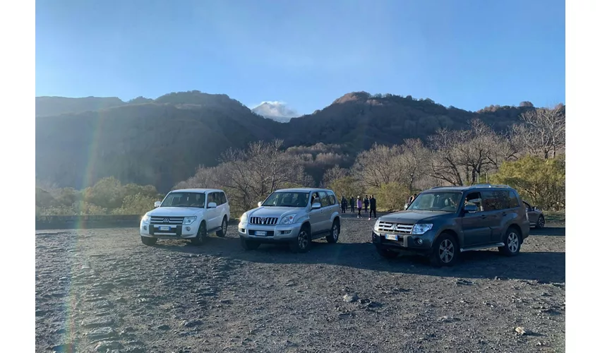 Catania: Excursión matinal en jeep por el Etna