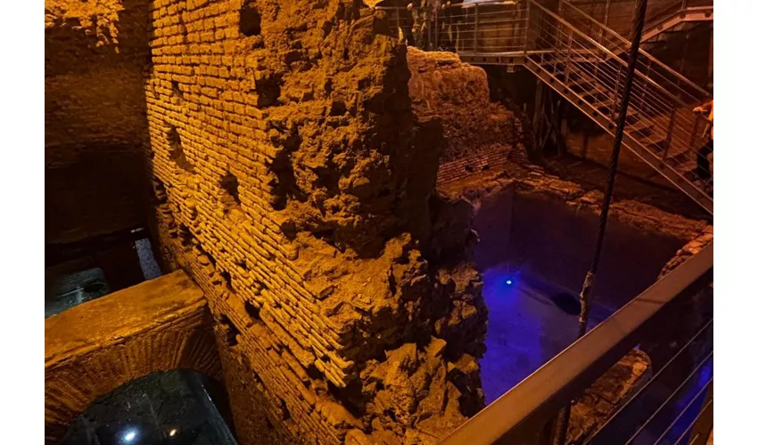 Fonte de Trevi e Vicus Caprarius - A Cidade da Água: tour guiado