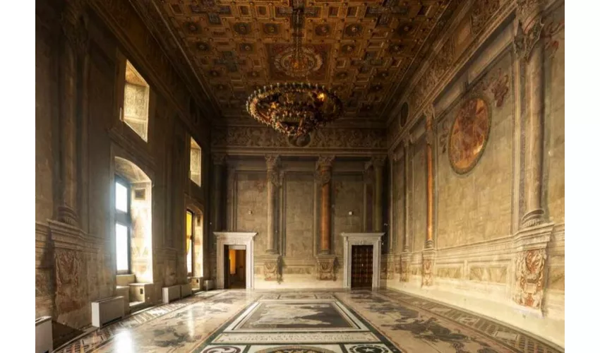 Altar of the Fatherland & Palazzo Venezia: Entry Ticket + Rooftop Access