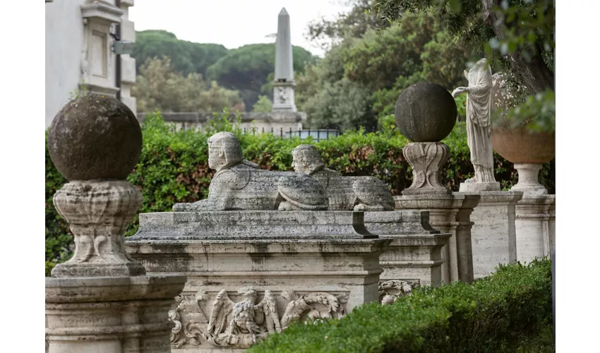 Borghese Gallery: Reserved Entrance