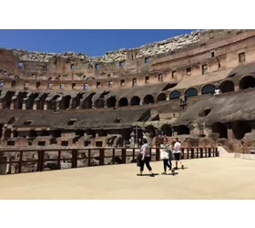 Coliseo, Arena, Foro Romano y monte Palatino + Tour guiado semiprivado