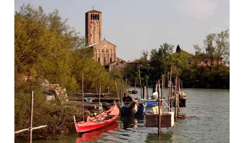 Murano, Burano & Torcello: Morning Boat Tour + Glass-blowing Demonstration