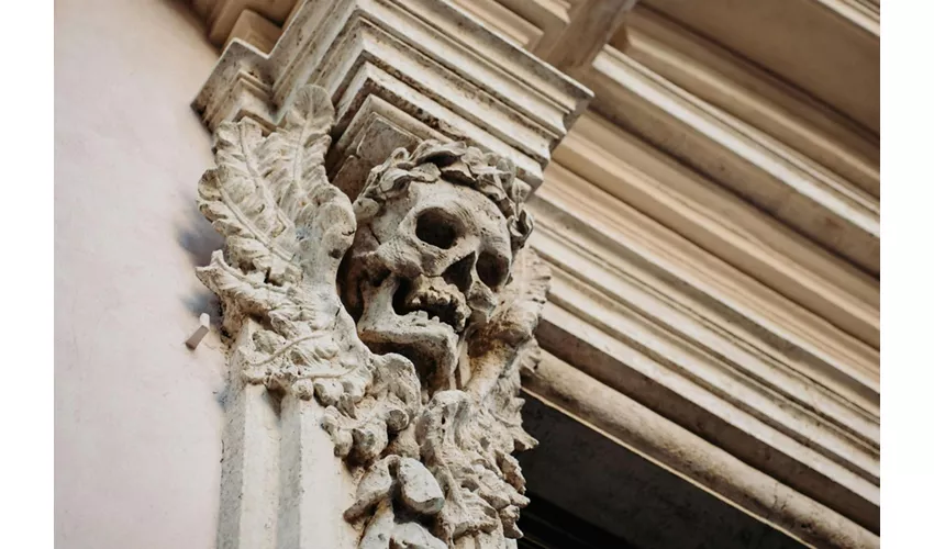 Roma: Visita subterránea guiada con entrada a las Catacumbas y a la Cripta de los Huesos