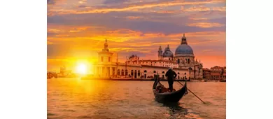 Venice: Classic Gondola Ride