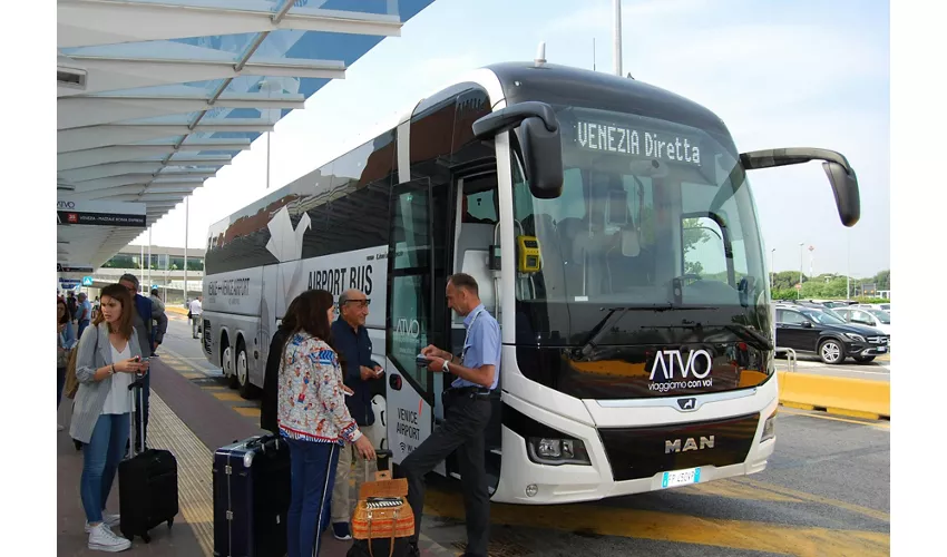 Aeropuerto Marco Polo: Autobús de enlace con el centro de Venecia