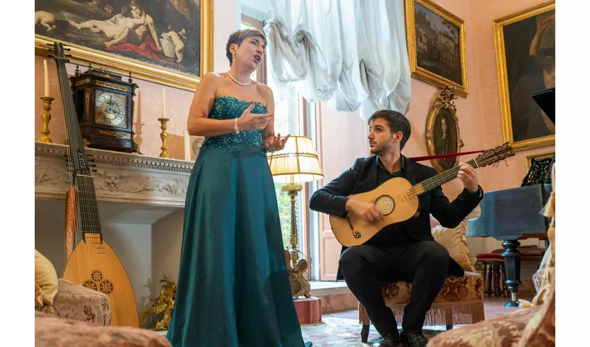 Palacio Doria Pamphilj Roma: Visita guiada + Concierto de ópera