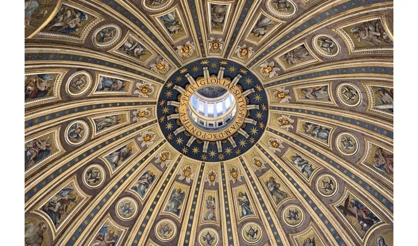 St. Peter's Basilica: Reserved Entry