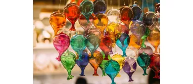 Murano & Burano: Boat Tour + Glass-blowing Demonstration