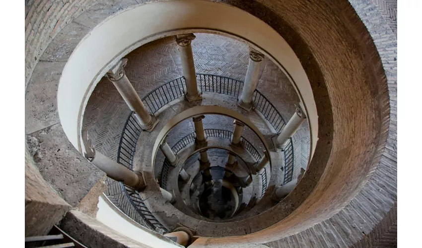 Museos Vaticanos y Capilla Sixtina: Entrada de acceso rápido + Audioguía