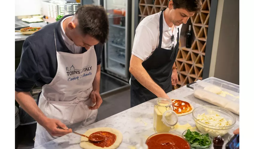 Rome: Pizza and Gelato Cooking Class