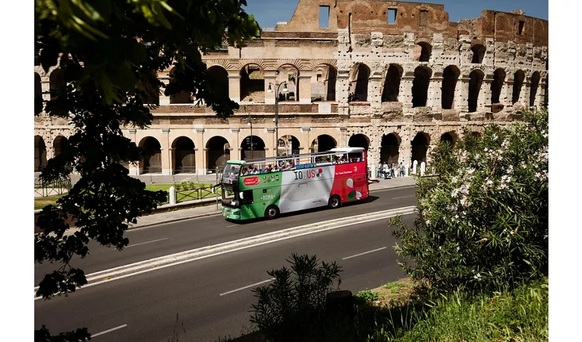 IOBUS Roma - Bus Hop-on Hop-off + Outlet di Castel Romano