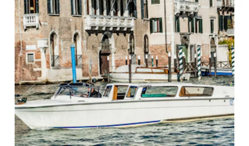 Venice Water-Taxi: Santa Lucia Train Station to Hotel