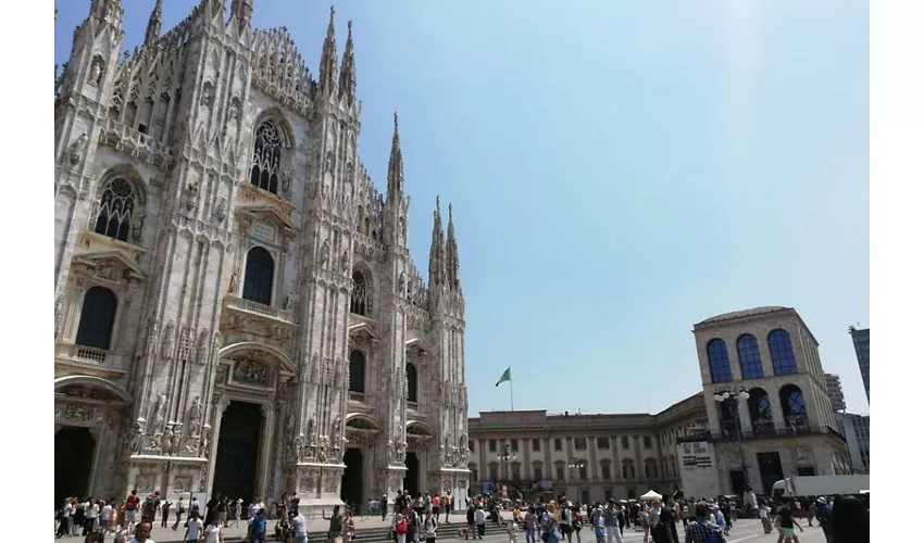 Duomo de Milán: Visita guiada de la Catedral + Azoteas