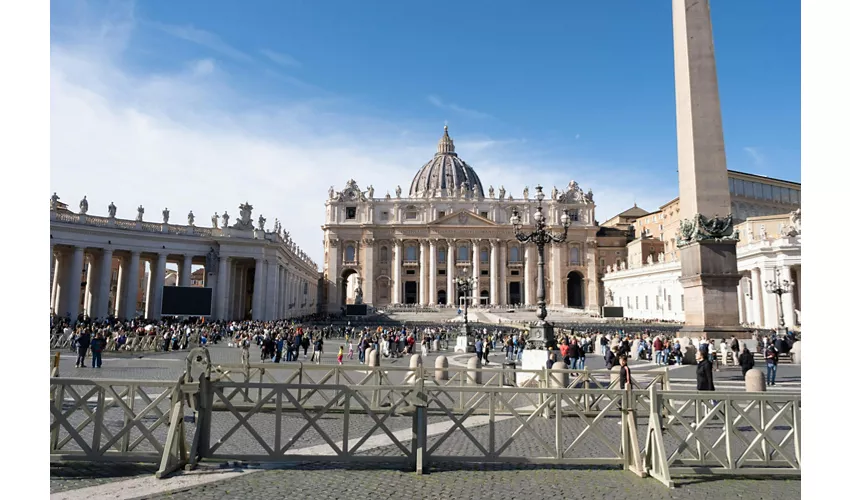 Basilica di San Pietro: Ingresso riservato con scorta + audioguida