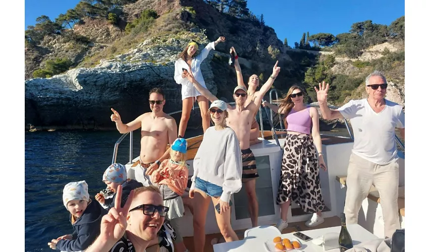 Taormina: Delfin Tour bei Sonnenuntergang + Aperitif
