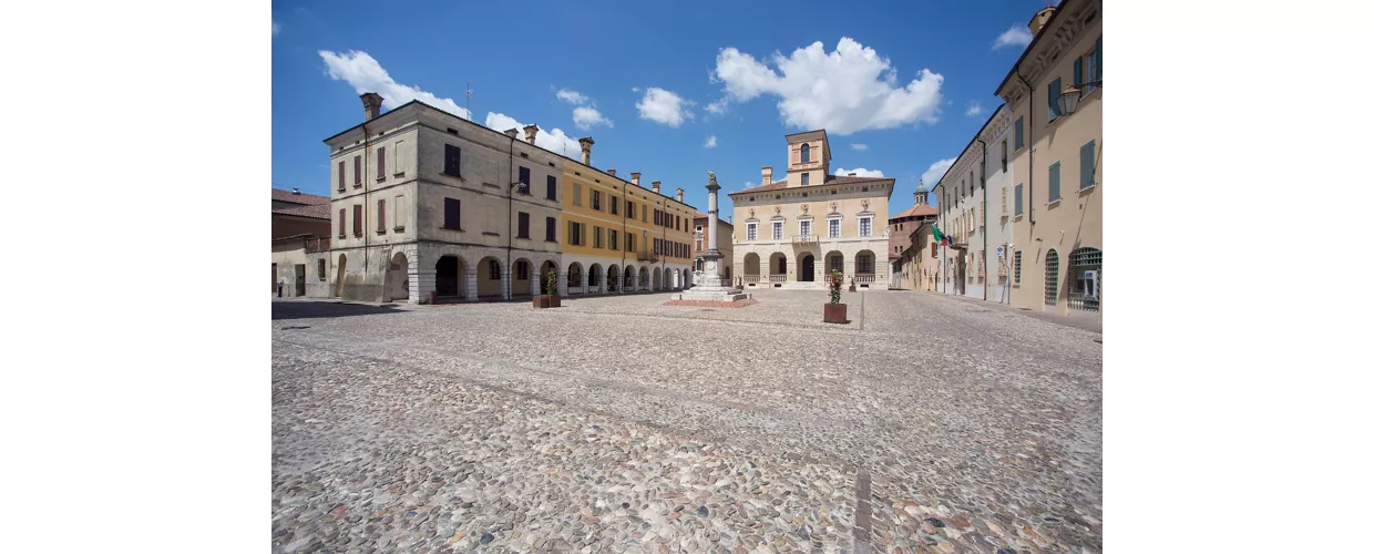 Piazza Ducale