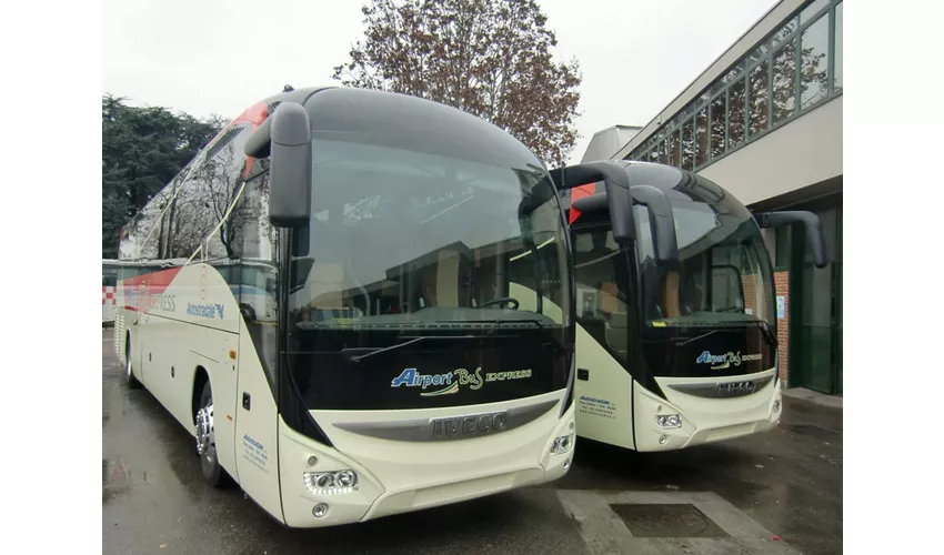 Bus de enlace entre el aeropuerto de Orio al Serio y Milán