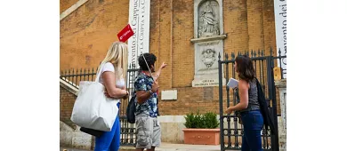 Cripta de los Capuchinos y Catacumbas Romanas: Visita guiada + Traslado