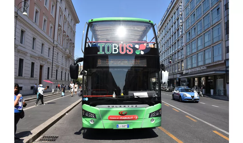 IOBUS Roma - Bus Hop-on Hop-off + Outlet di Castel Romano