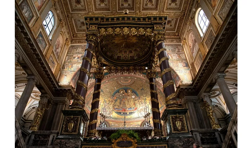 Basílica de Santa María la Mayor: Entrada prioritaria + Museo