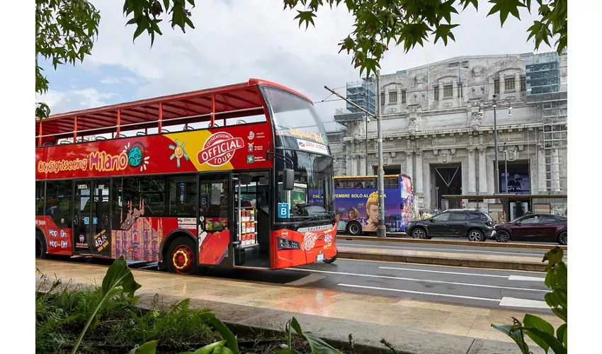 City Sightseeing Milan: Hop-on Hop-off Bus