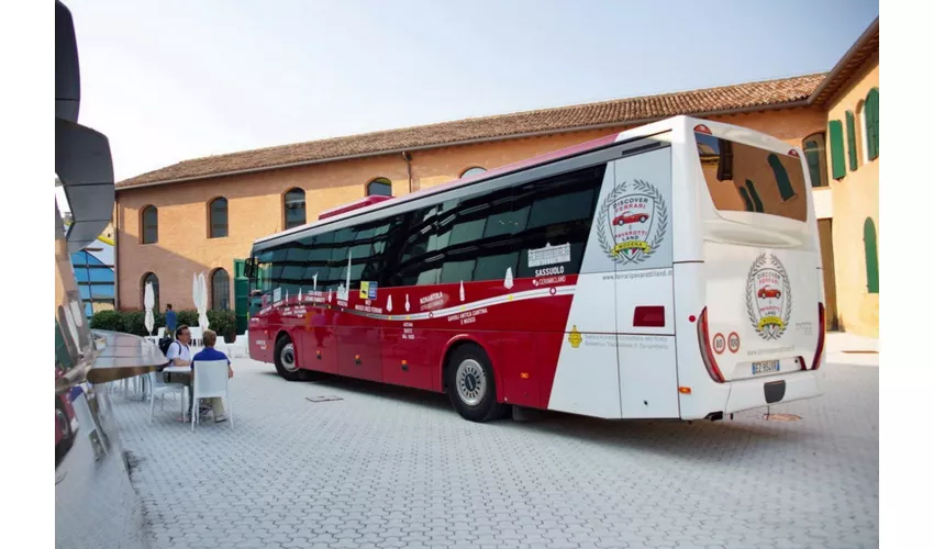 Shuttle Connecting Modena Station-Musei Ferrari