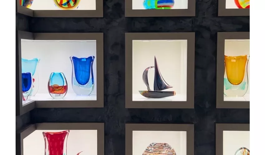 Murano: Dimostrazione di soffiatura artistica del vetro con regalo di vetro
