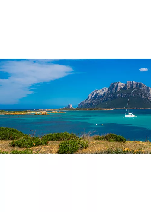 La Ruta de los Gigantes y la Ruta de la Esmeralda, de Cagliari a Porto Cervo