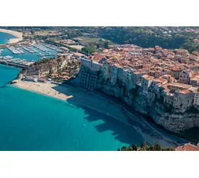 La Rotta dei Normanni, in barca da Sapri a Tropea