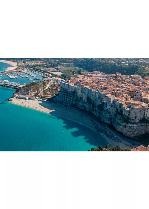 The Norman Route, from Sapri to Tropea by boat