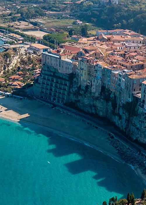 The Norman Route, from Sapri to Tropea by boat