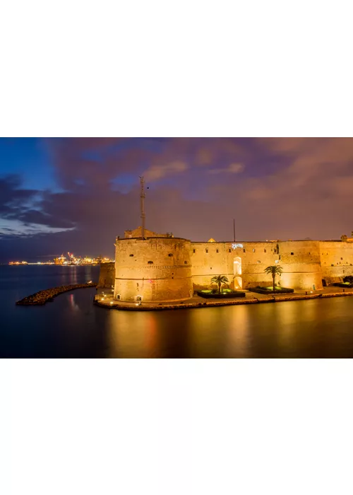 The Griko route by boat, along the Ionian coast from Crotone to Taranto