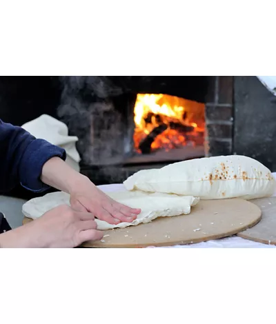 Aroma a pan y tradiciones: el arte de hacer pan en Cerdeña