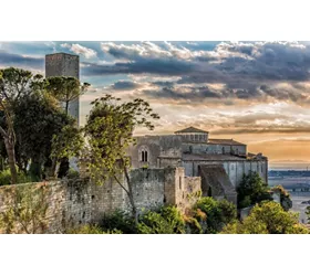 Tarquinia: das überraschende Mittelalter