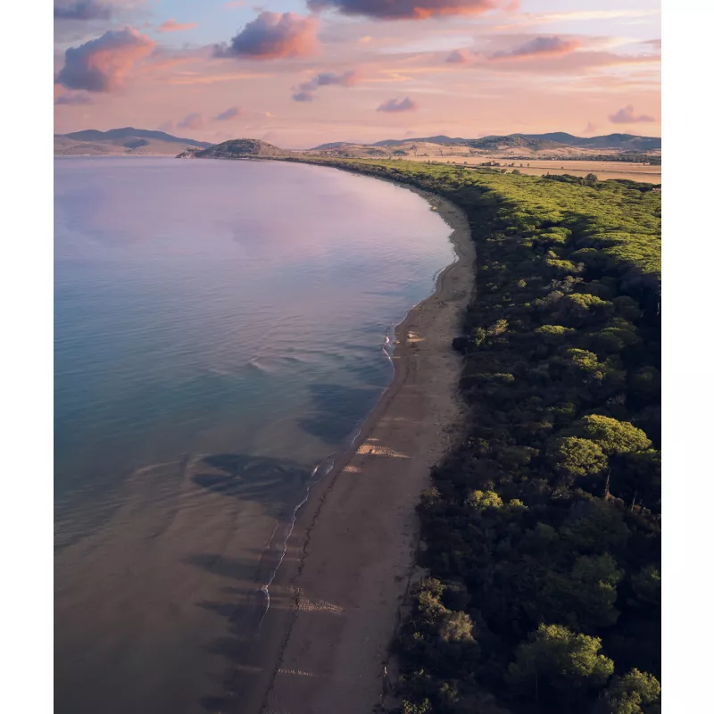 Spiaggia Toscana al tramonto