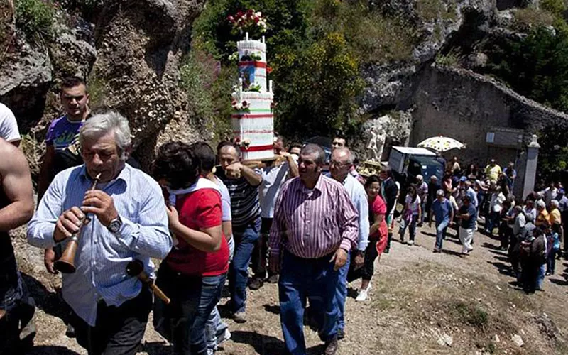La processione