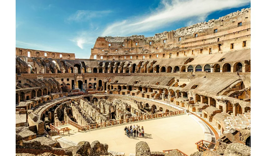 Colosseo, Arena, Sotterranei, Foro e Palatino + Tour guidato