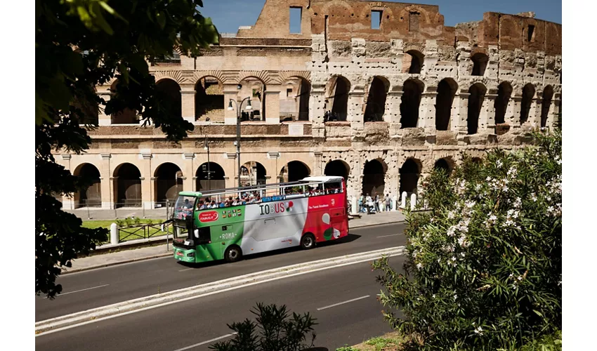 Musei Vaticani: Biglietto Fast Track + Tour turistico in autobus