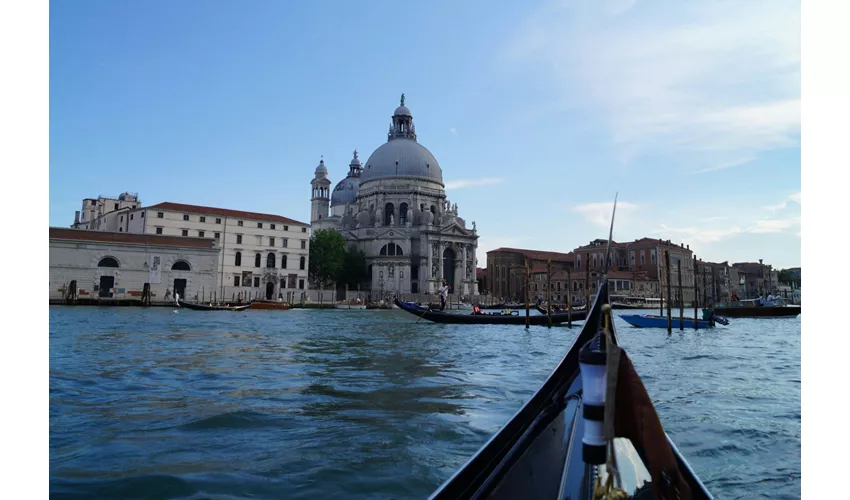 Venice: Private Gondola Ride on the Grand Canal