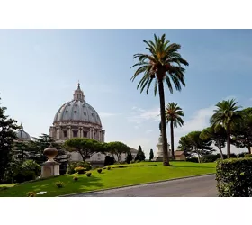 Vatican Museums & St. Peter's Basilica: Fast Track Ticket + Guided Tour