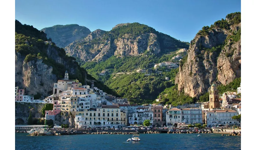 Costiera Amalfitana: Tour in barca per piccoli gruppi da Positano + spuntini e bevande