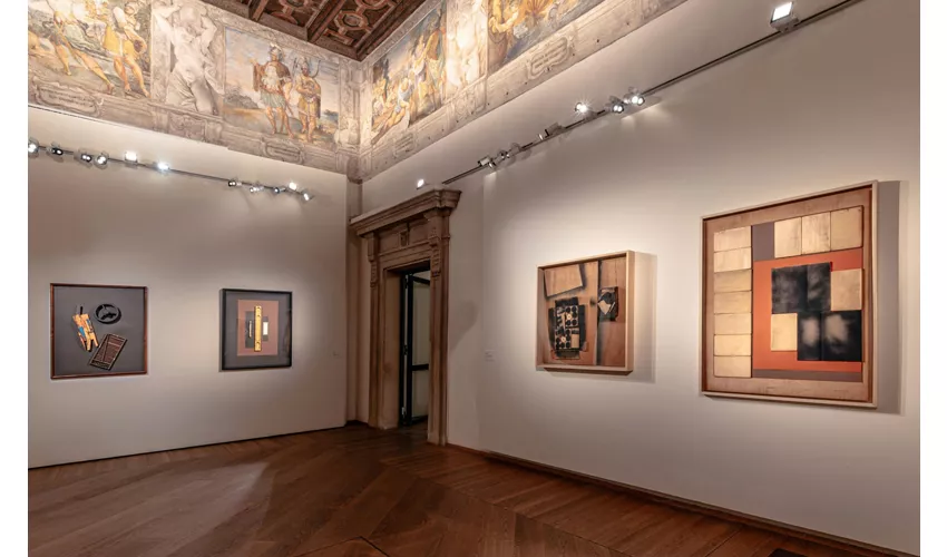 Palazzo Fava: "Mostra "Louise Nevelson
