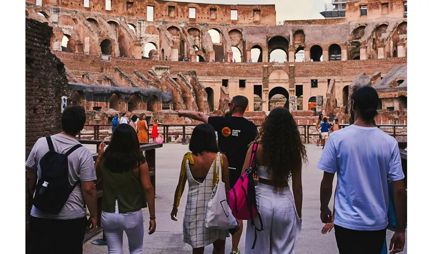 Colosseo, Arena, Foro Romano e Palatino + Tour guidato