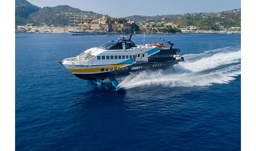 Äolische Inseln: Fährüberfahrt von Vulcano nach Lipari