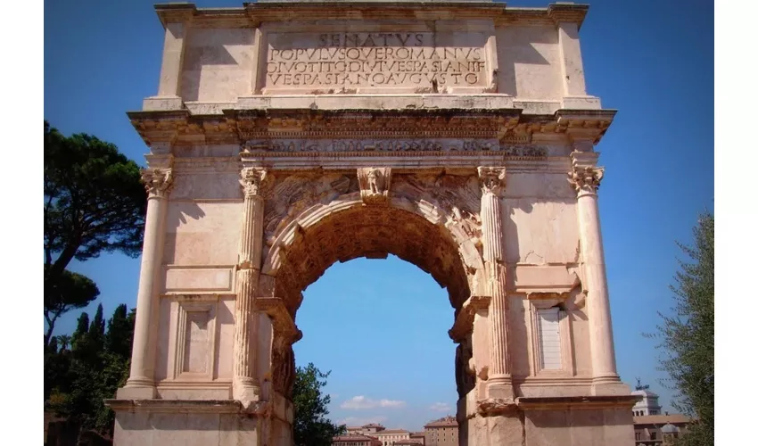 Colosseo, Arena, Foro Romano e Palatino + Tour guidato per gruppi ristretti