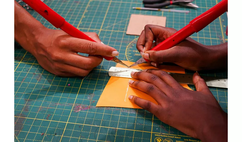 Bolonia: Taller de Artesanía de Llaveros Tortellino